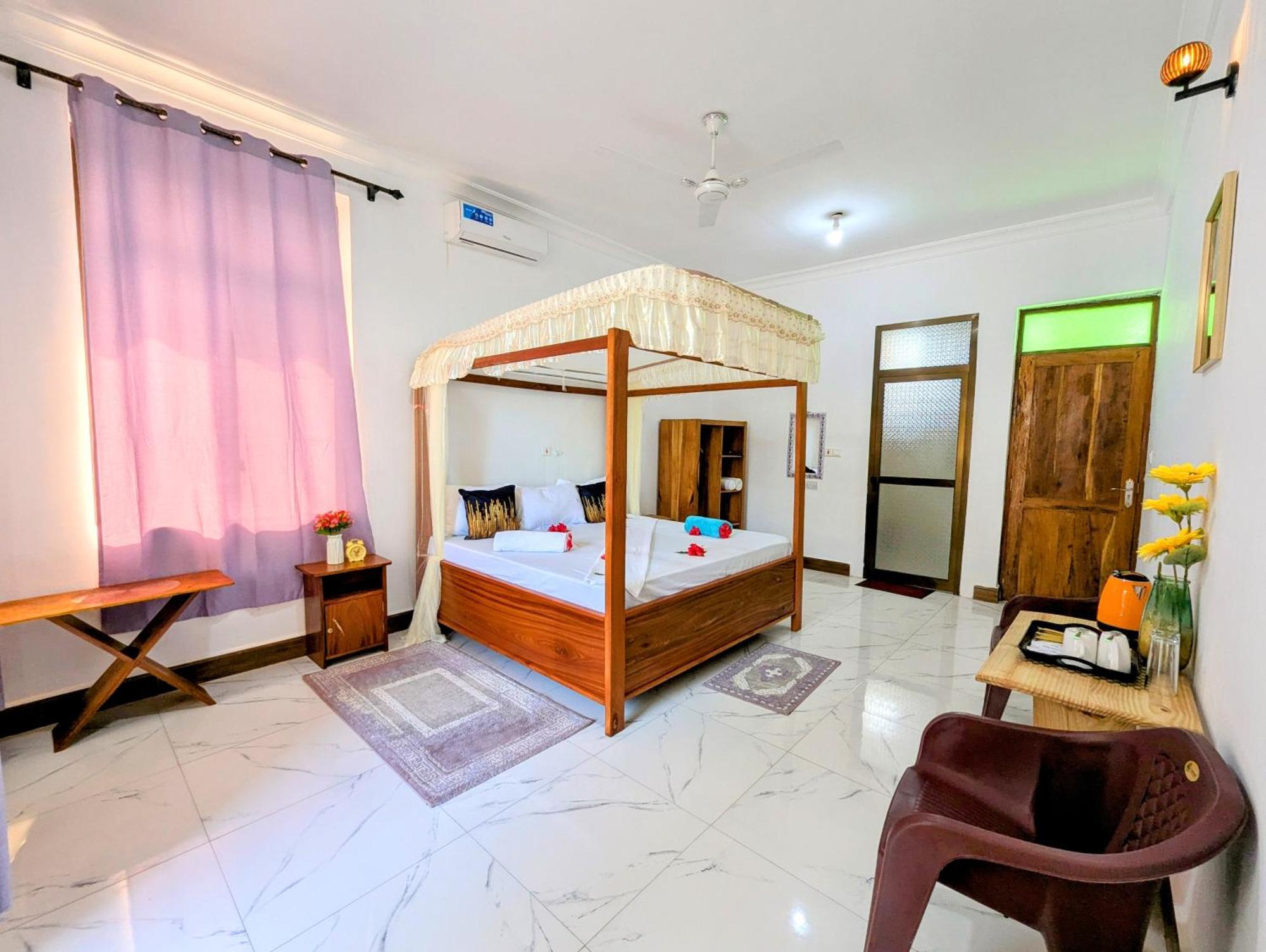 Blue Tides Hotel Nungwi Luaran gambar